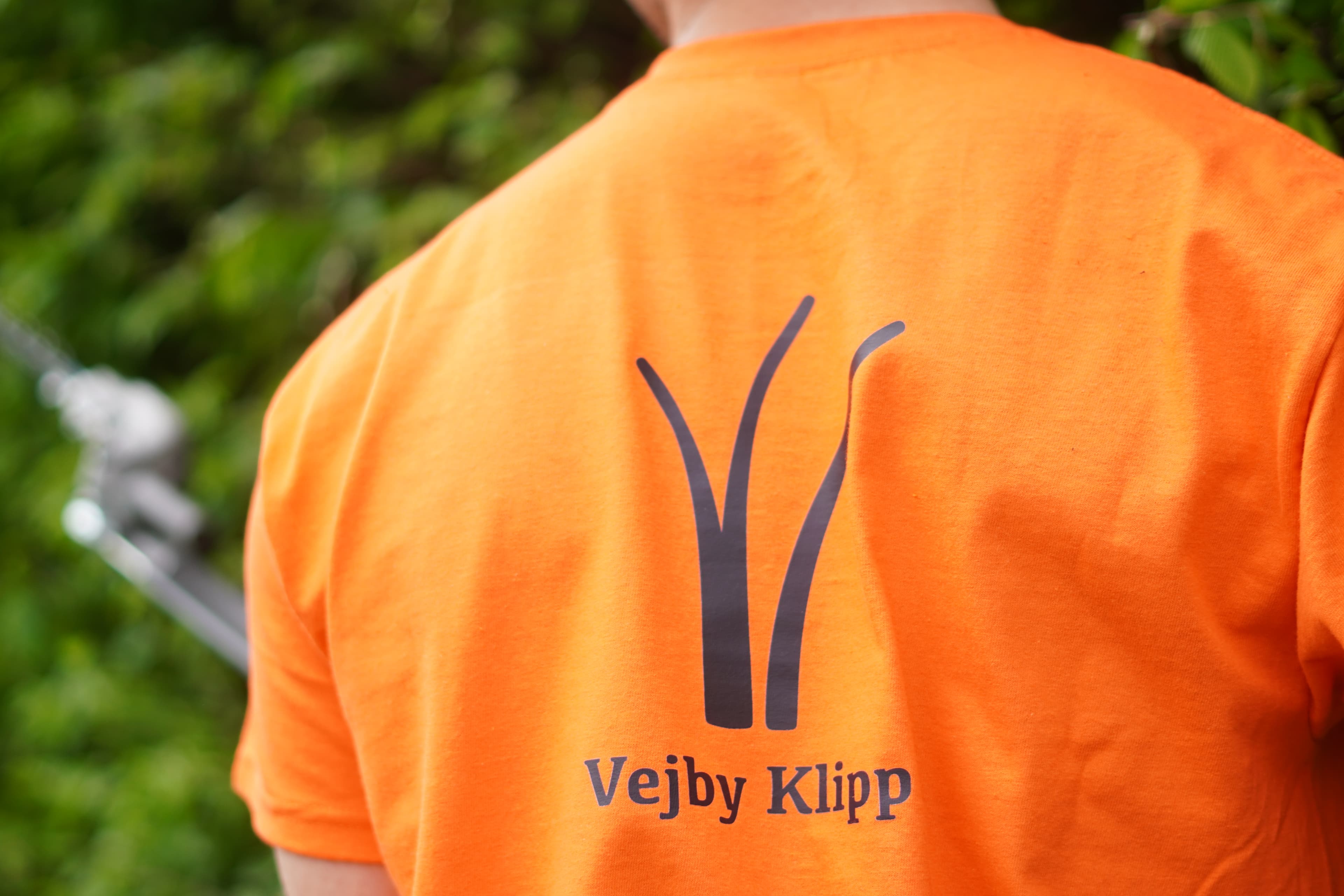 En vejbyklipp tröja i bruk